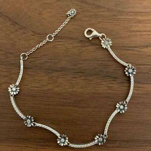 Pandora Daisy Bracelet
